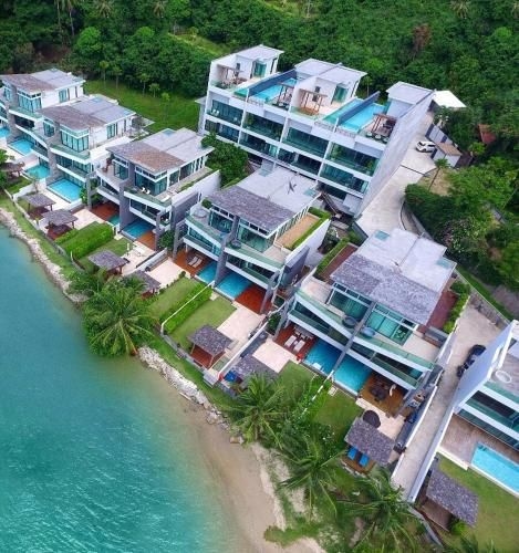 Beach front luxury 3 bedrooms villa0