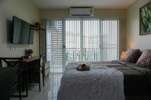Studio with Pool View