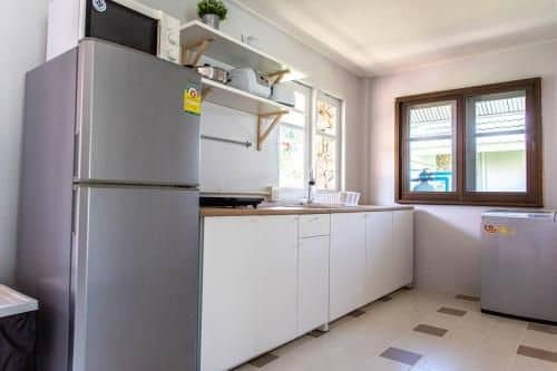 F4 Beach house Kitchen BBQ 3 bedrooms Large yard F4 Beach house Kitchen BBQ 3 bedrooms Large yard