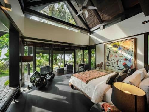 Villa with Sea View