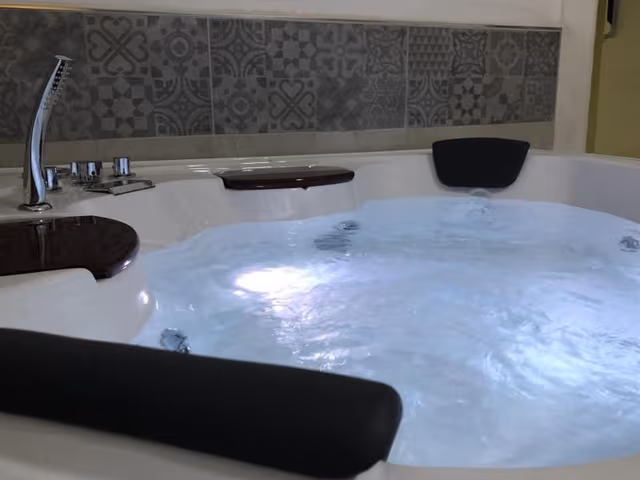 SUITE WITH TERRACE