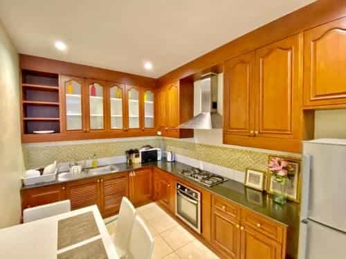 pattaya city center 3bedrooms pool villa near terminal 21 mall/ Hollywood clud pattaya city center 3bedrooms pool villa near terminal 21 mall/ Hollywood clud