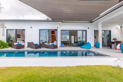 Villa with Sea View