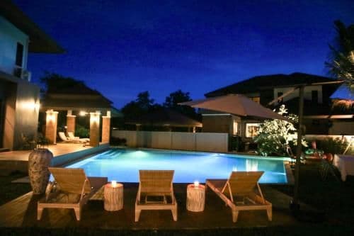 Luxury double villa with double pool
