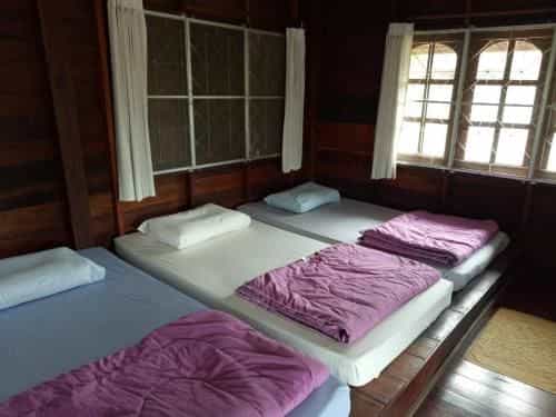 Ban Suan Yai Lee Ban Suan Yai Lee