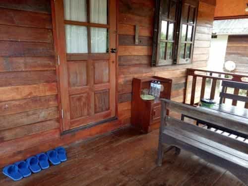 Ban Suan Yai Lee Ban Suan Yai Lee