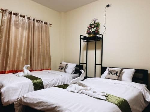 Twin Room with Private Bathroom