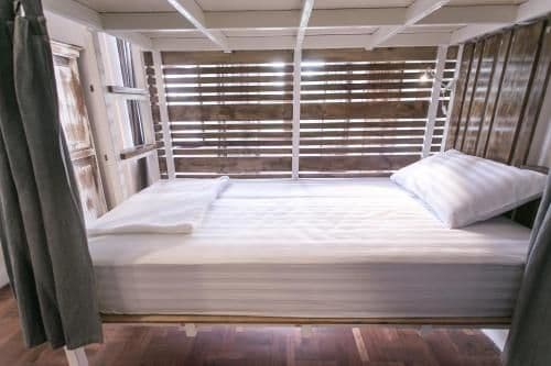 Bed in 6-Bed Mixed Dormitory Room