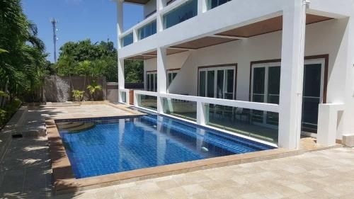 Paradise40