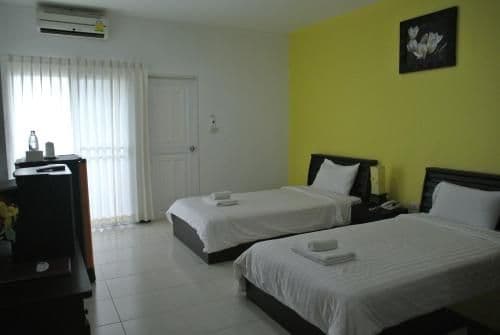 Superior Twin Room