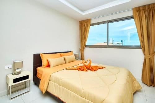 Apartment with Balcony