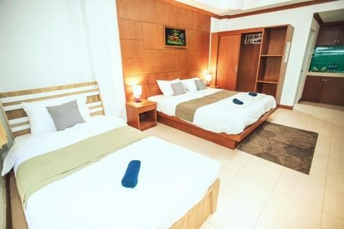 Wanderlust Hotel2