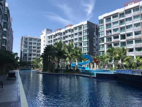 Dusit Grand Park Pool View Room Dusit Grand Park Pool View Room