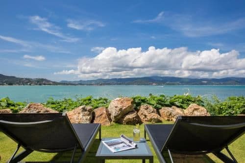 Villa - Beach Front 6 bedrooms
