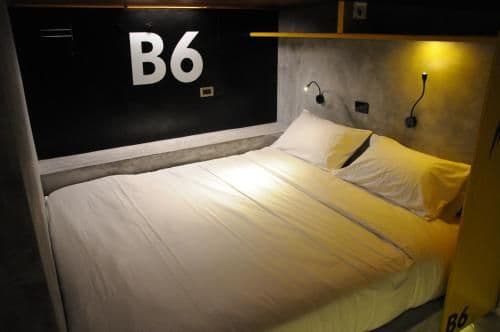 Bed in 10-Bed Mixed Dormitory Room