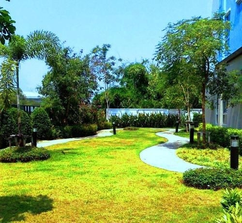 The Kith Condo Garden View2