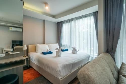 Apartment with Shower
