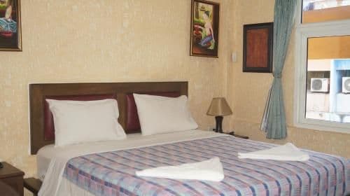 Deluxe King Room