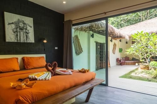 Baan Manaao1