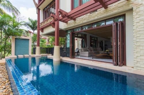 Villa - Beach Front