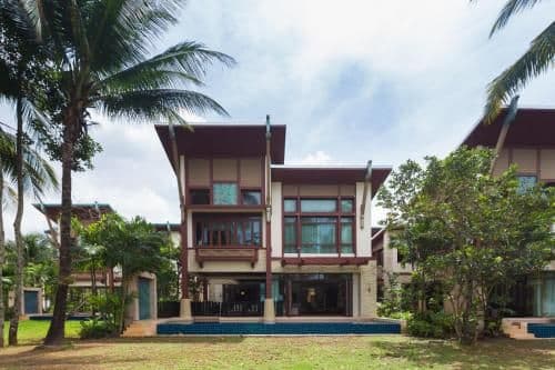 Villa - Beach Front