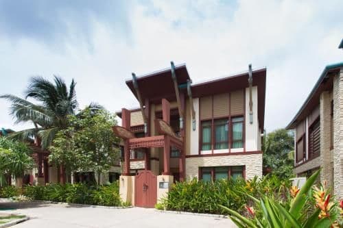 Villa - Beach Front