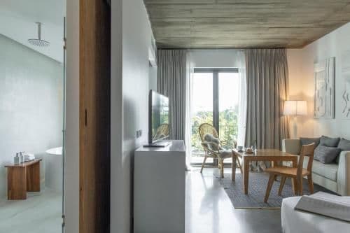 Deluxe Double Room with Bath