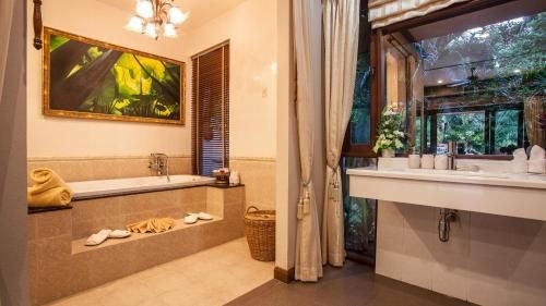 Saifon Villas 3 Bedroom Pool Villa can also be rented as a 2 bedroom or 1 bedroom villa4