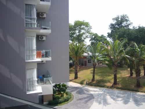 Chic Condo Unit A303, A306, A307, A308, A406 Chic Condo Unit A303, A306, A307, A308, A406