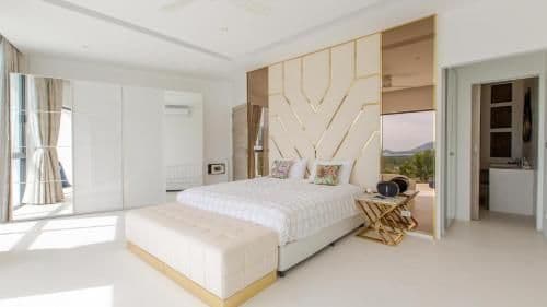 Villa with Sea View