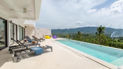 Villa with Sea View
