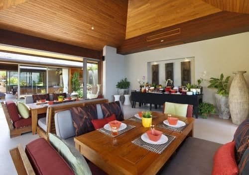 Villa - Beach Front