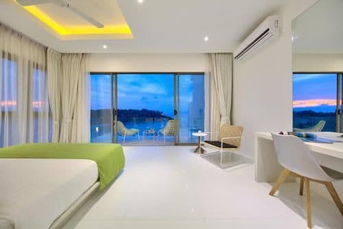 4 Bedroom Plus Infinity Pool Villa with Sea-view