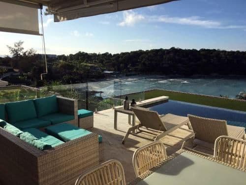 4 Bedroom Plus Infinity Pool Villa with Sea-view