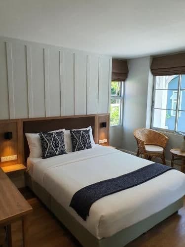 Double Room with Private Bathroom