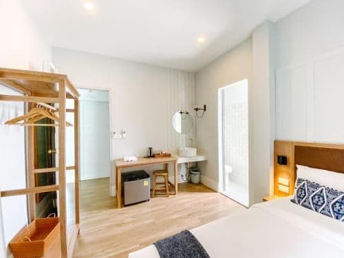Double Room with Private Bathroom