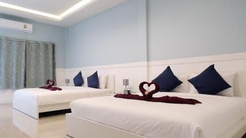 Quadruple Room with Terrace