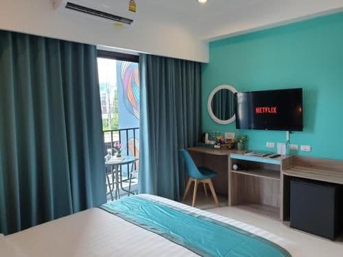 Deluxe Queen Room