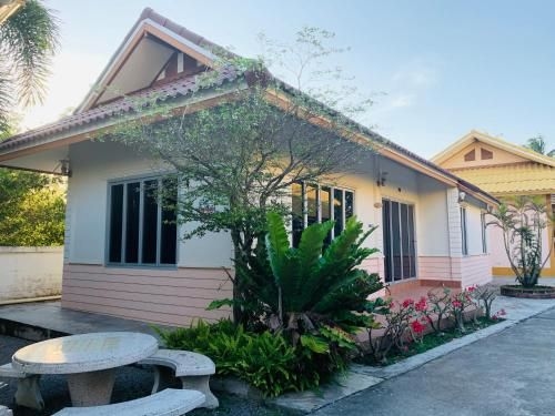 ศรีสุภาวดีรีสอร์ท-Srisupawadee resort (Srisupawadee resort)1