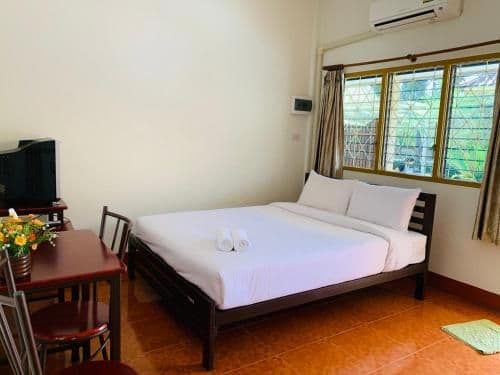 Deluxe Family Room