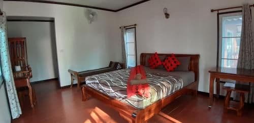 Bungalow with Sea View