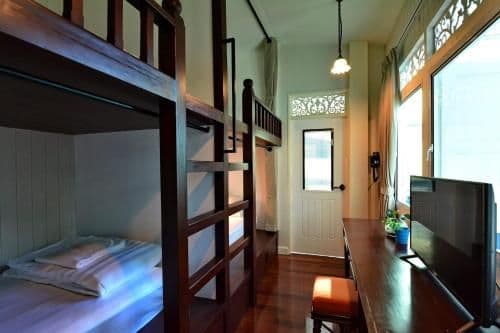 Twin Room with Private External Bathroom