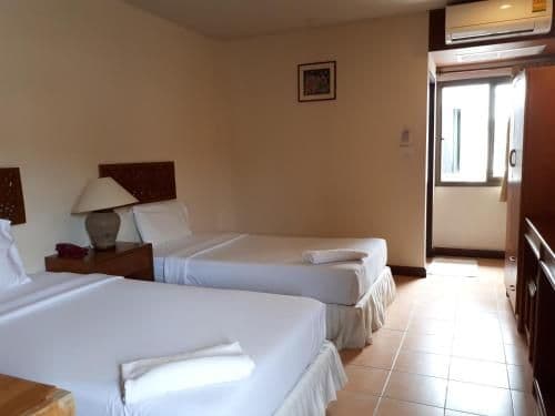 Queen Room with Shared Bathroom