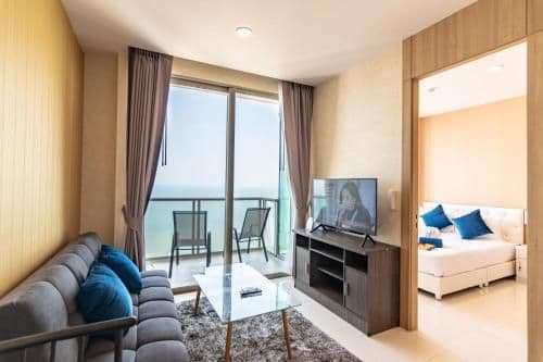 Apartment with Sea View