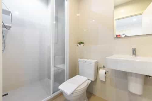 Favstay - The Base Uptown Phuket Favstay - The Base Uptown Phuket
