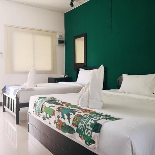 Triple Room