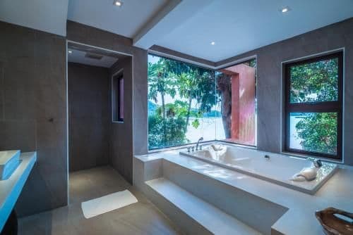 Deluxe Villa