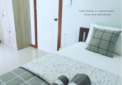 เดอะ ชิลล์ ทาวน์โฮม (The Chill Town Home)2
