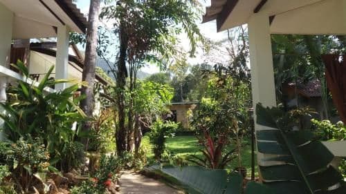 Deluxe Bungalow with Garden View
