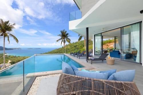 Villa with Sea View